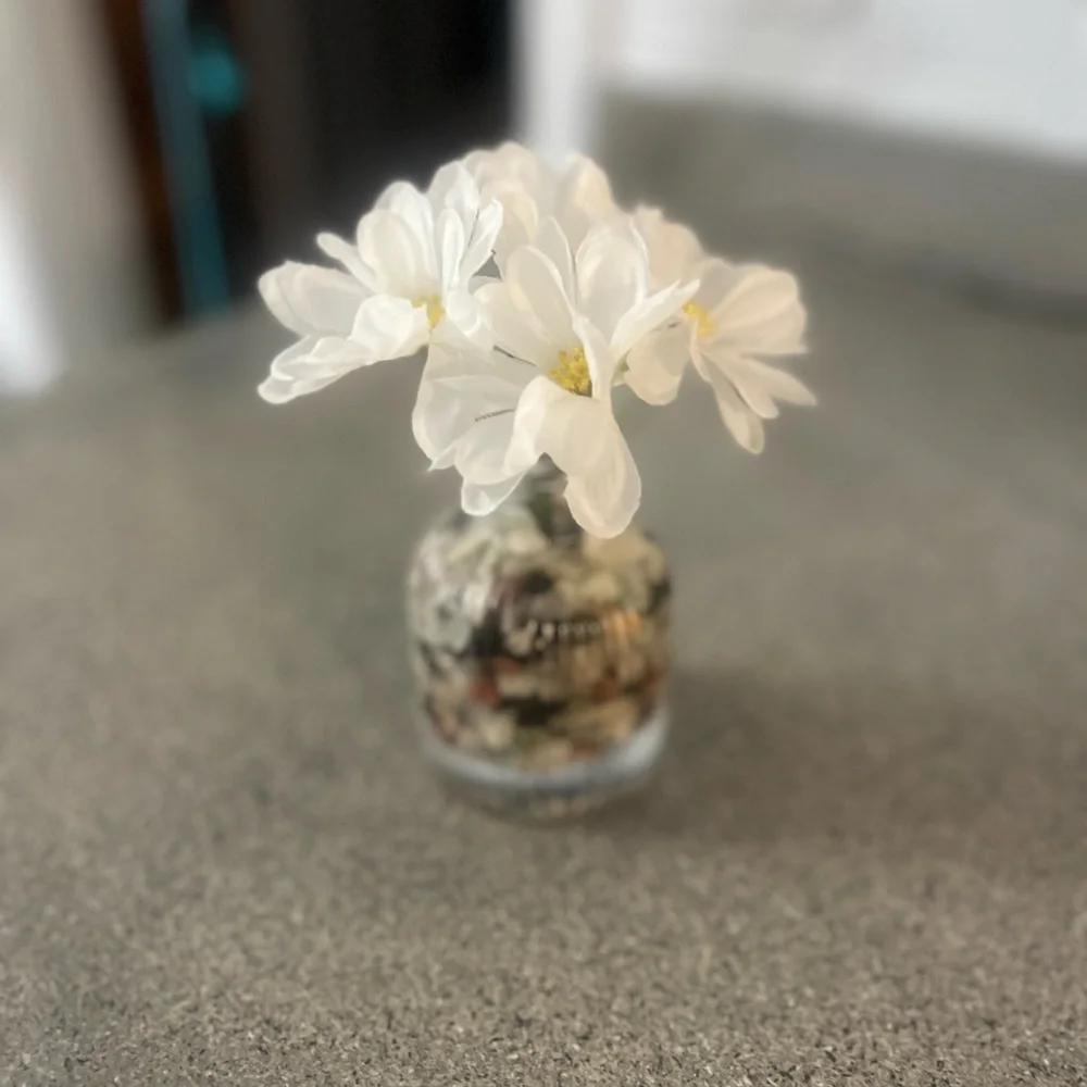 Decorative White Daisy Vase with Pebble Fill